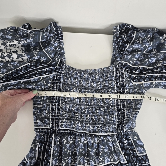 Jen's Pirate Booty Roma Finn Smocked Puff Sleeve Top Size S Blue/White Paisley - Picture 8 of 12